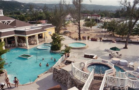 hedonism iii jamaica reviews|More.